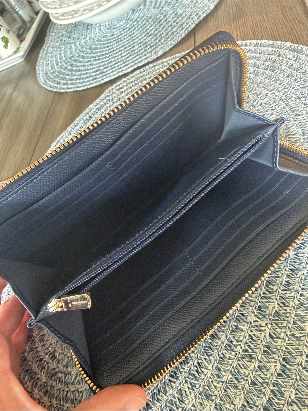 Coach Navy Textured Leather Zip Wallet with External Card Slot and Gold Logo - Picture 4 of 5